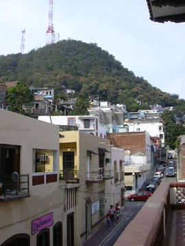 manzanillo.jpg